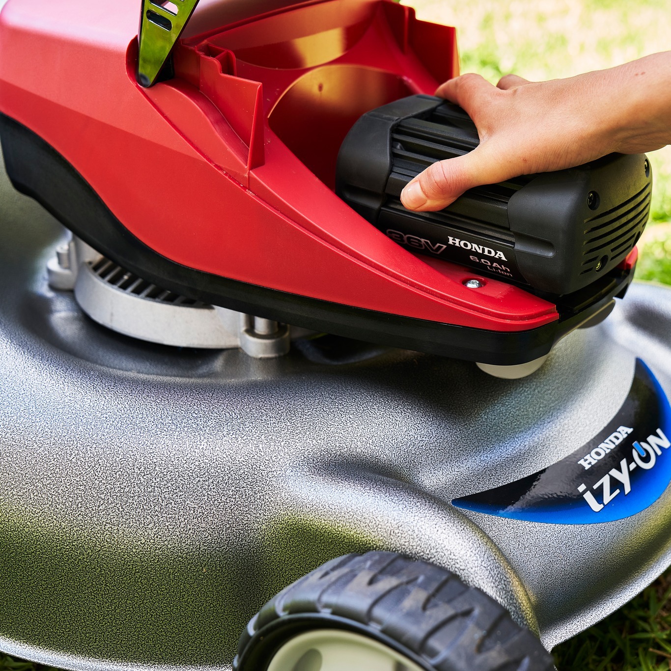 HRG416 izy-ON battery Honda lawnmower